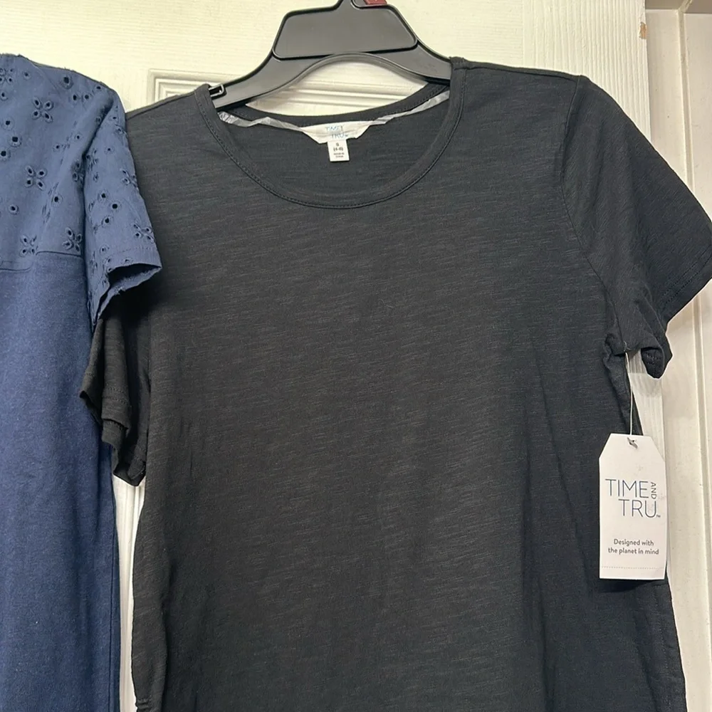Women’s Small Time and Tru Blouses - Picture 3 of 3